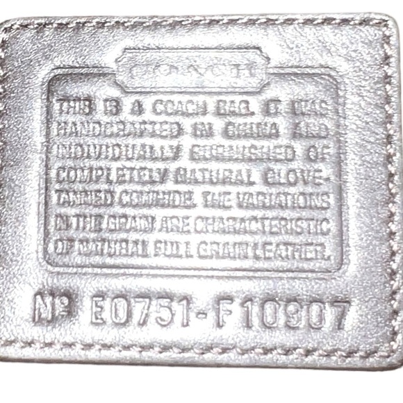 ▶️ Coach ◀️ SOHO Large HOBO F10907 - Picture 8 of 17